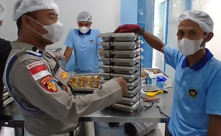 Polsek Teunom Laksanakan Sambang dan Pengawasan Dapur SPPG untuk Mendukung Program Makan Bergizi Gratis